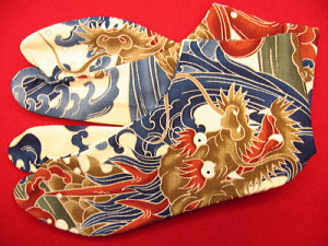 和柄足袋 義若オリジナル 荒波に龍